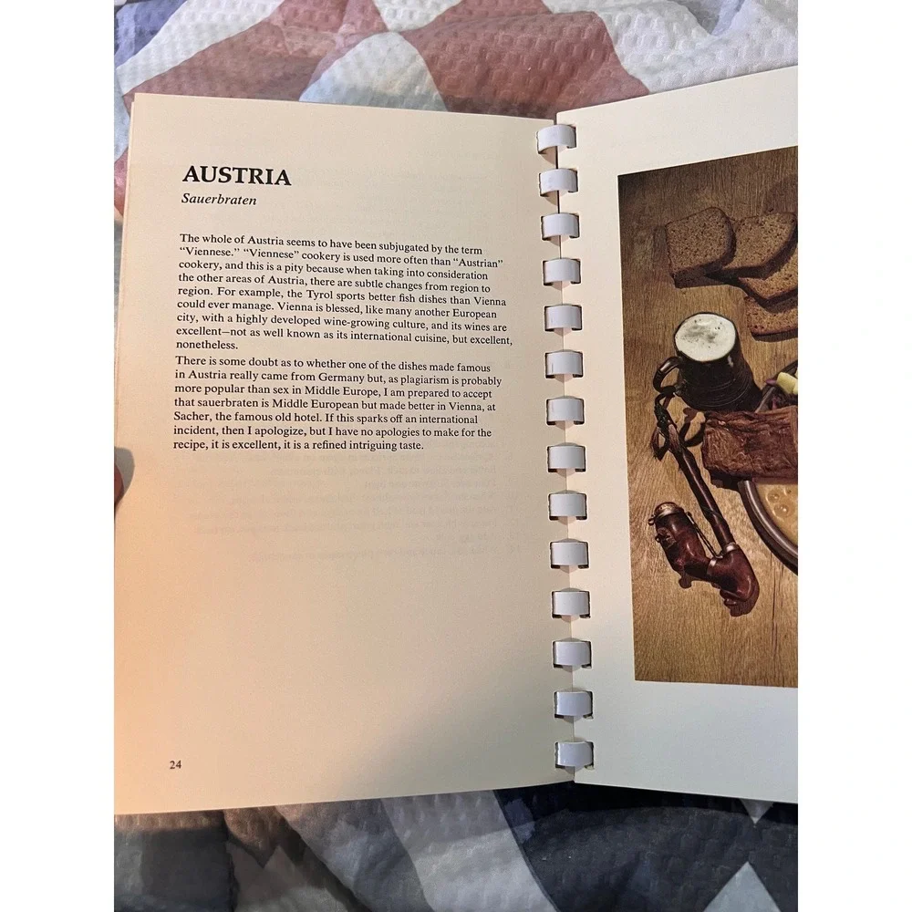 Vintage 1970 Graham Kerr The Galloping Gourmet Kitchen‎ Diary First Edition Book